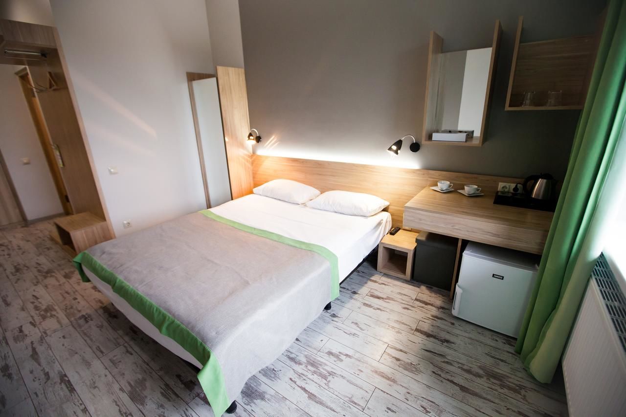 Отель Hotel Vesna Трускавец
