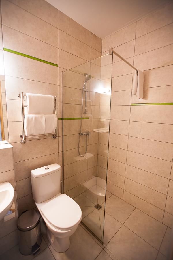 Отель Hotel Vesna Трускавец-34