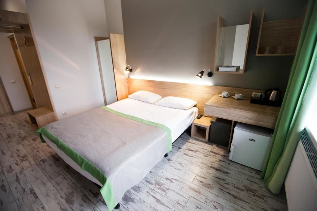 Отель Hotel Vesna Трускавец