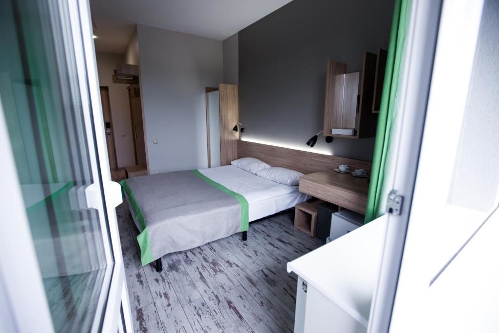 Отель Hotel Vesna Трускавец