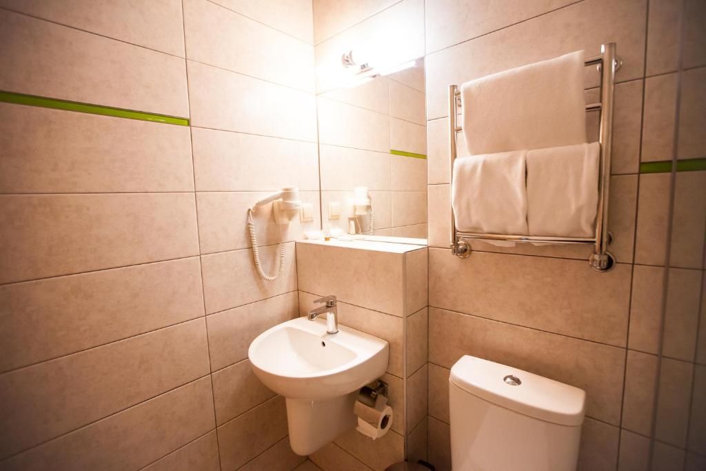 Отель Hotel Vesna Трускавец