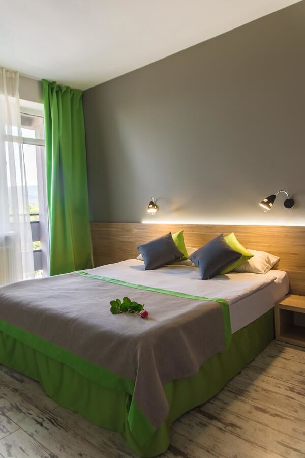 Отель Hotel Vesna Трускавец-11