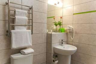 Отель Hotel Vesna Трускавец-5