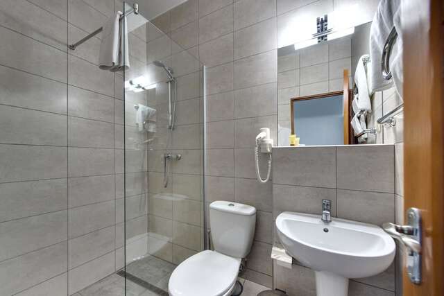 Отель Hotel Vesna Трускавец-47